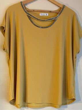 89th & Madison Mustard Yellow Embellished Cutout Blouse Plus Size 1X